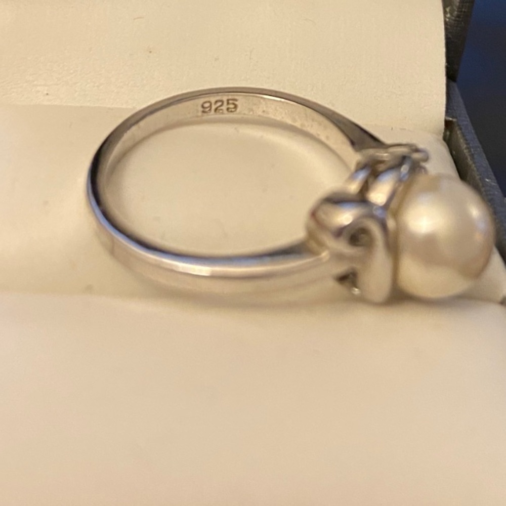 Jewelry Set - Picture 2 of 6
